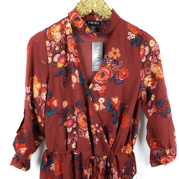 Red Floral Long Sleeve Drawstring Choker Romper - Picture 6 of 7